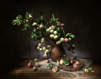 Apple-... / ***