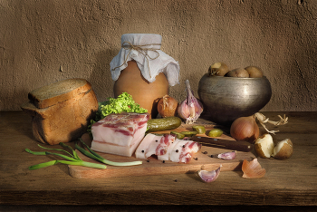 Stilleben mit Speck / ***