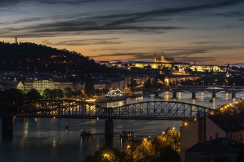 Sonnenuntergang über Prag / ***