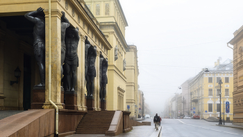 Stadt im Nebel / ***