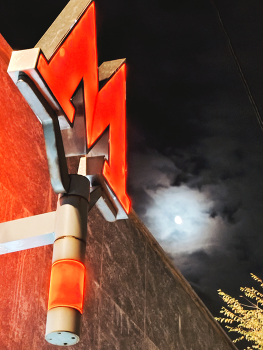 Night lights / Night lights