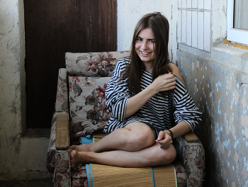 Julia / ***
