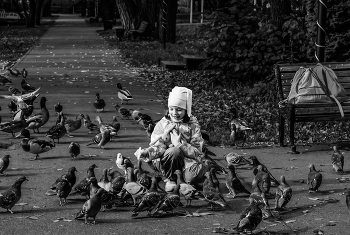 &nbsp; / ***
