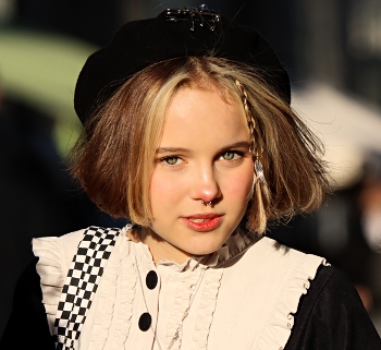 Julia / ***