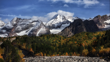 Mountains. / ***