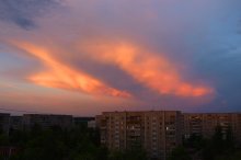 Wolken in den Sonnenuntergang Farbe / 00000000000000000000000