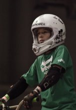 BMX / ***