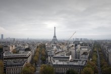 Hole in the sky / Paris 2009