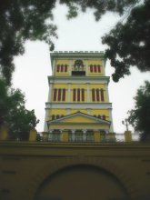 Der Südturm des Schlosses Paskeviches / ***