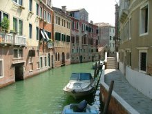Venezianischen Kanal / ------
