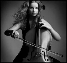 cello / ***