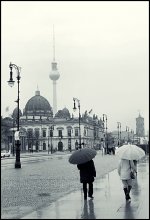 Auf der regen in Berlin ... / ***