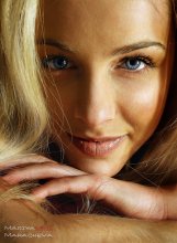 Julia / ***