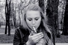 Girl / ***
