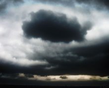 Vorbei an den Wolken schwebte ... / .....