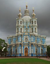 Smolny / ***