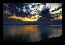 Griechenland Loutraki .... .... Sonnenuntergang ... / ***