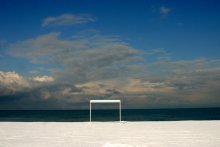 doors to sea / batumi in winter