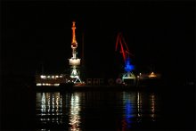 In der Nacht das Meer / ***