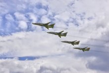 Zurück zur Siegesparade / ***