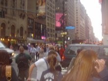 New York, 31-aya Uliza / ***