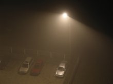 Mercy Corps im Nebel / ***