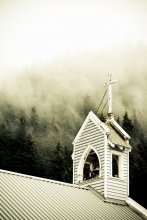 Die Kirche in den Bergen / ***