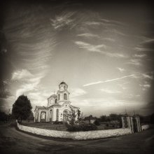 Kirche der Fürbitte / ***