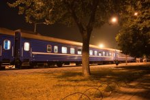 Night Train Station / ***