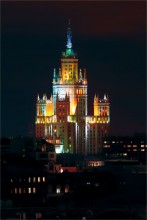 Skyscraper am Wasser / ***