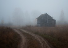 Cottage im Nebel / ***