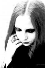 red witch / ...............