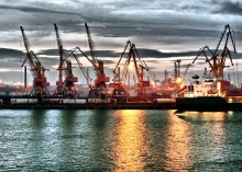 Odessa Port / ***