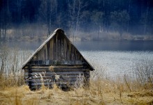 Hütte ohne Hähnchenschenkel / ***