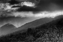 Berge und Wolken / ***