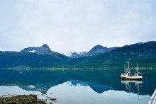 Lunge Fjord. / ***