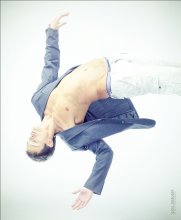 Fly / ***