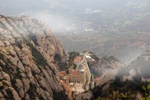 Katalonien. Kloster von Montserrat. / ***