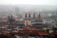 Würzburg im Nebel / ***