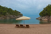 Königin Beach - Sveti Stefan, Montenegro / ***