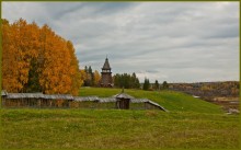 Der Glockenturm, der Ende des XVI Jahrhunderts. / ***