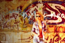 Julia / ***