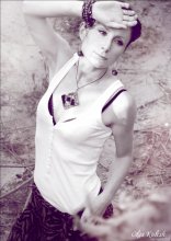 Sultry Photo / ******