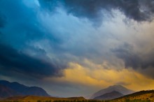 Stormy Himmel / ***