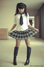 Schoolgirl / ***