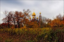 Cathedral of Saint George / ***