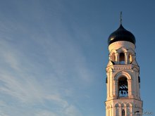 Die Kuppel in den Himmel / ***