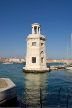 Leuchtturm in Venedig / ***