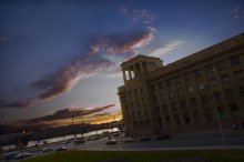 Sonnenuntergang an der Alexander-Newski-Bridge / ***