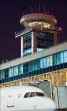 Flughafen / ***